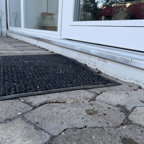 Fugning af vinduer og dørparti for tæthed og finish